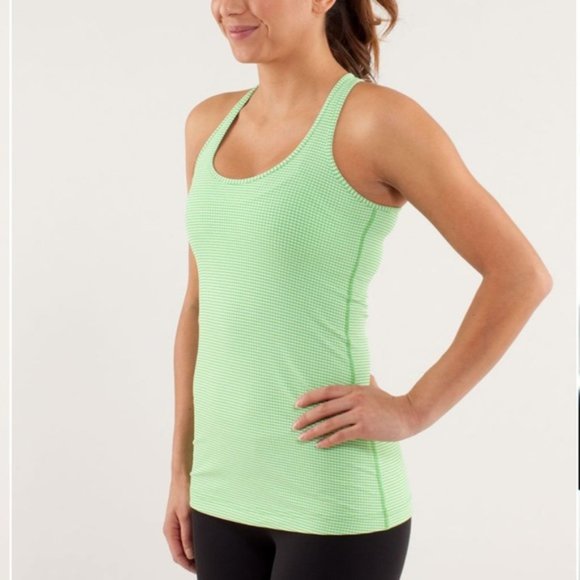 Lululemon Cool Racerback *Gingham Green and White Frond sz 2 EUC - Picture 2 of 8